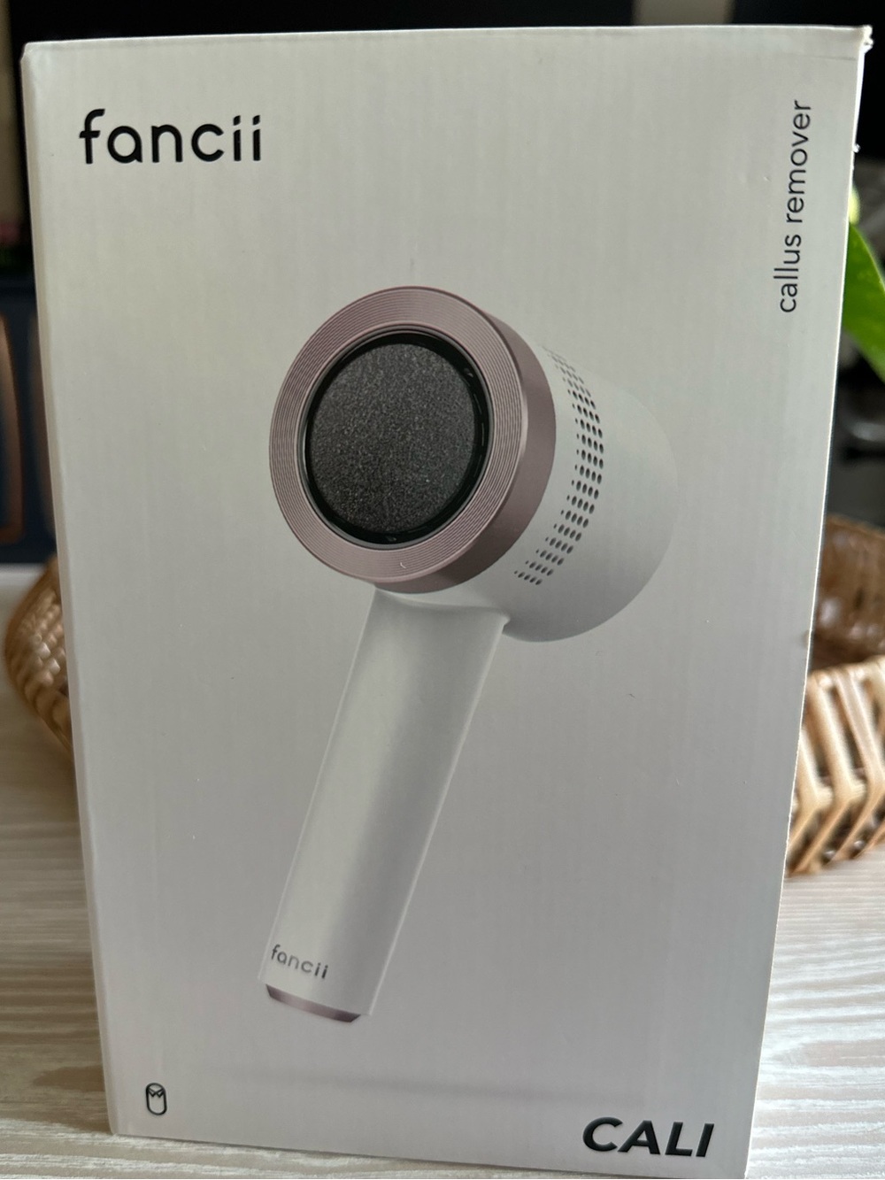 fancii CALI Callus Remover (the 2 extra foam filters are missing - see photo)